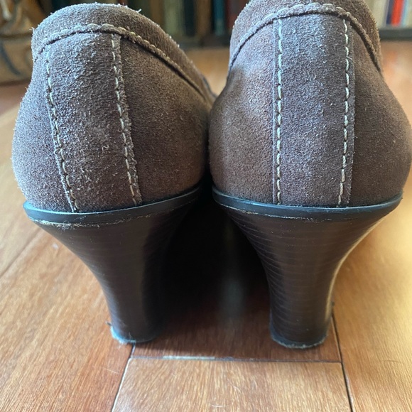 Deep purple suede wedge loafers - Picture 6 of 6